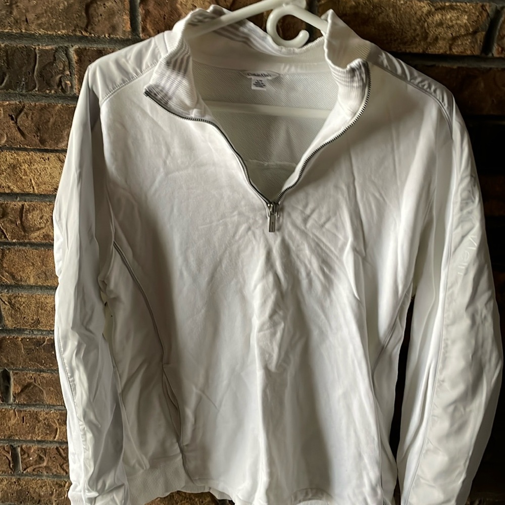 Calvin Klein white sweater very comfortable